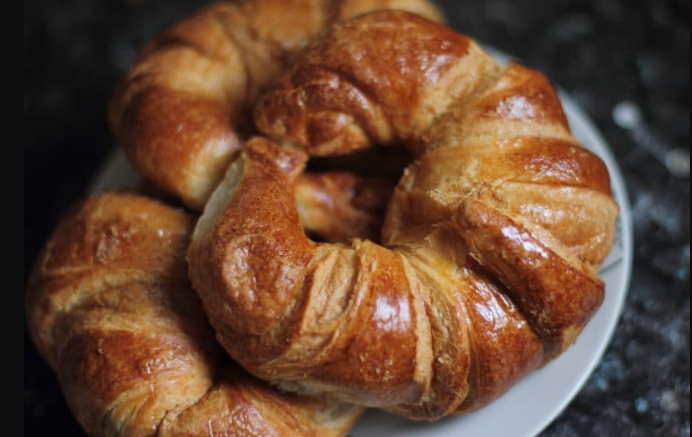 Curved traditional croissant